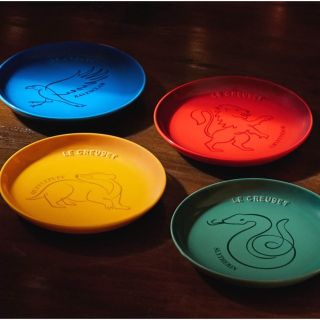 ルクルーゼ(LE CREUSET)の【新品・未使用】大人気！ル・クルーゼ　ハリーポッター　4set  お皿(食器)