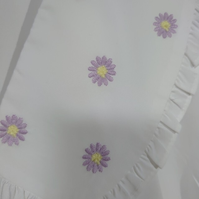 ZARA(ザラ)の新品 未使用 ZARA ブラウス 半袖 花柄 EUR M 白 レディースのトップス(シャツ/ブラウス(半袖/袖なし))の商品写真