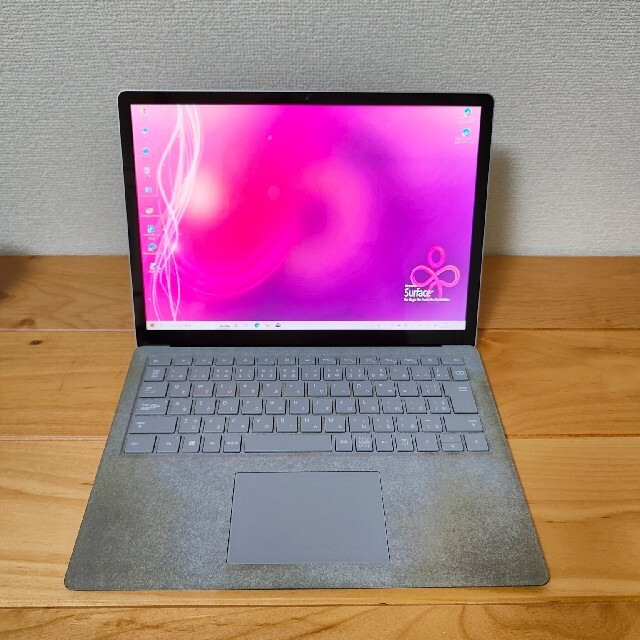surface laptop2 プラチナ