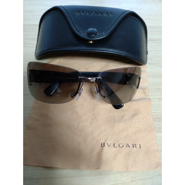 BVLGARI(ブルガリ)のブルガリ　サングラス　レディース レディースのファッション小物(サングラス/メガネ)の商品写真