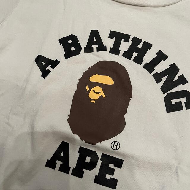 A BATHING APE(アベイシングエイプ)のA BATHING APE Tシャツ   レディースのトップス(Tシャツ(半袖/袖なし))の商品写真