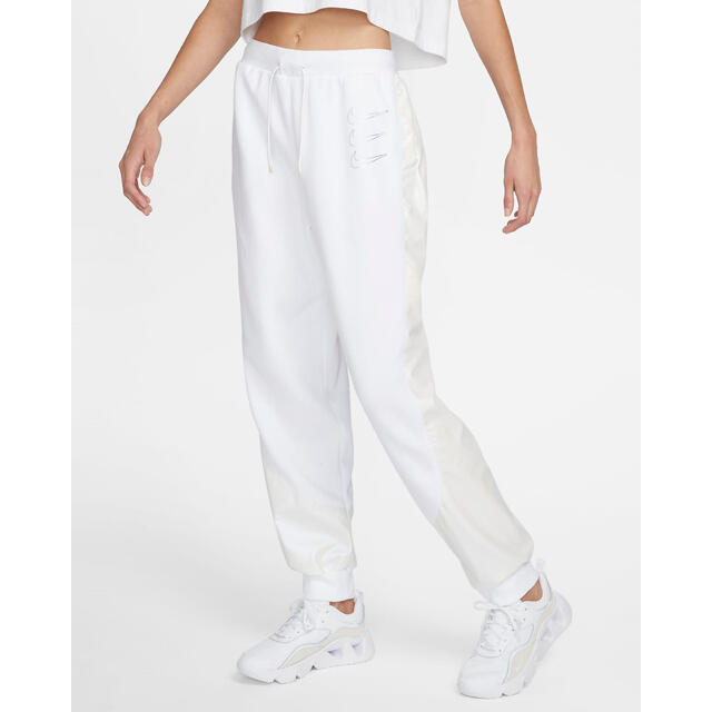 NIKE Women's Fleece Graphic Joggers