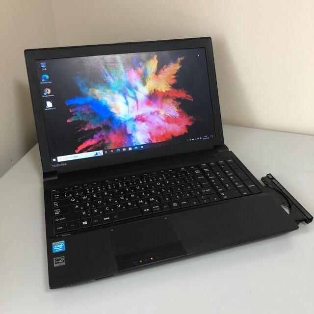 dynabook b453/win10,8GB,320GB