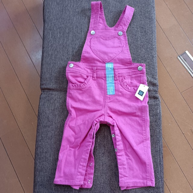 babyGAP(ベビーギャップ)の新品、未使用　Gap   オーバーオール キッズ/ベビー/マタニティのベビー服(~85cm)(カバーオール)の商品写真