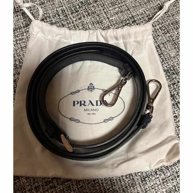 PRADA(プラダ)のプラダ レディースのバッグ(トートバッグ)の商品写真