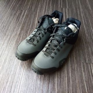 ジロ(GIRO)の【未使用品】レディースSPDシューズGIRO MANTA LACE size37(ウエア)