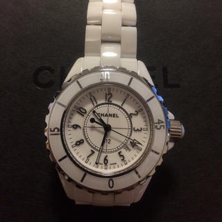 シャネル(CHANEL)のpeach様 シャネルJ12 腕時計 高島屋購入 セラミック ホワイト(腕時計)