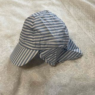 エイチアンドエム(H&M)のH＆M 新品未使用 日除け付き帽子 ベビーキャップ 80サイズ(帽子)