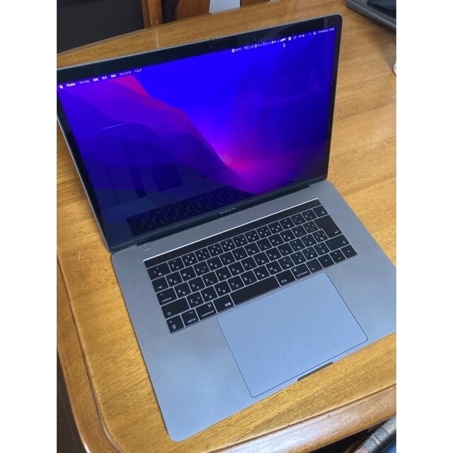 MacBook Pro 2017モデル 15インチ　A1707 1