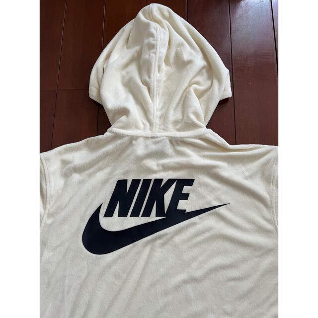 ☆NIKE ナイキ パーカー☆ 新品タグ付き