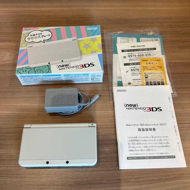 美品】ニンテンドー new 3DS【付属品完備】-
