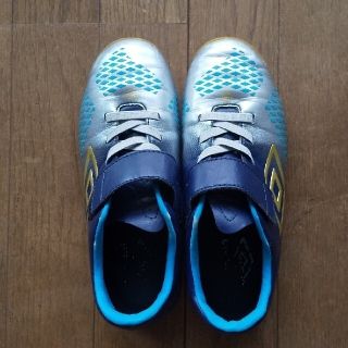 アンブロ(UMBRO)のフットサル　シューズ　上履き　21センチ(スクールシューズ/上履き)