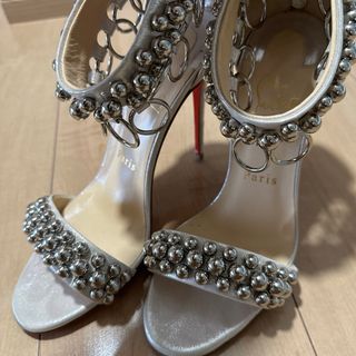 クリスチャンルブタン(Christian Louboutin)の2017 春夏モデル christian louboutin 美品(ハイヒール/パンプス)