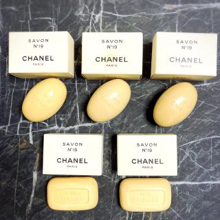 シャネル(CHANEL)の新品‼️ シャネル 石鹸 5個セット サボン CHANEL N°19 SAVON(ボディソープ/石鹸)