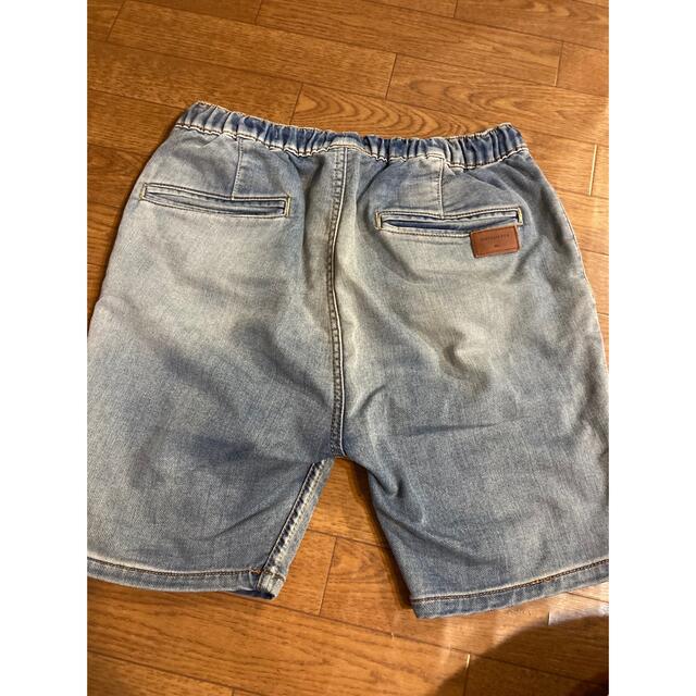 QUIKSILVER(クイックシルバー)のクイックシルバー　ショートパンツ　ジュニア キッズ/ベビー/マタニティのキッズ服男の子用(90cm~)(パンツ/スパッツ)の商品写真