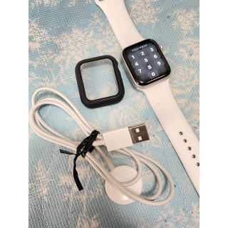 アップルウォッチ(Apple Watch)のアップルウォッチ series 4 40mm シルバー Apple watch！(その他)