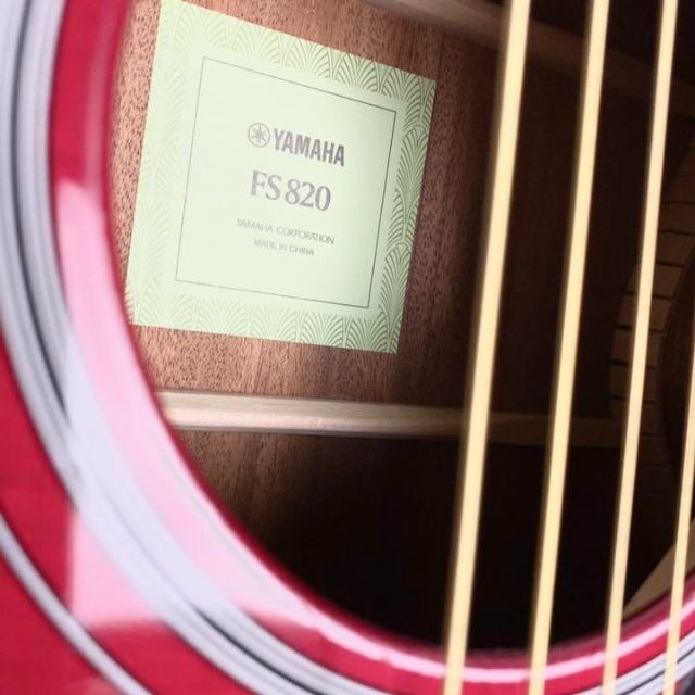 ヤマハ(ヤマハ)の【新品未使用】YAMAHA ヤマハ アコースティックギター FS820-RR 楽器のギター(アコースティックギター)の商品写真