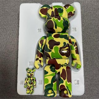 A BATHING APE - A BATHING APE BAPE ベアブリック 400% 100% 新品の