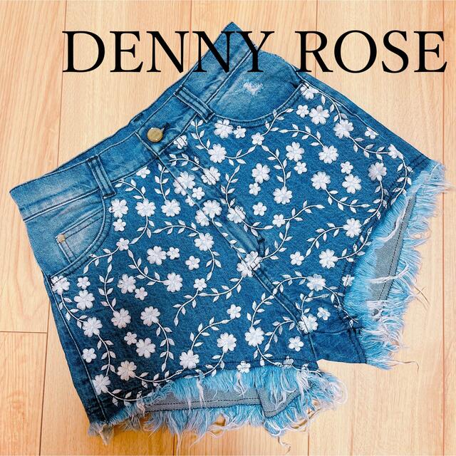 DENNYROSE(デニーローズ)のDENNY ROSE デニムショートパンツ レディースのパンツ(デニム/ジーンズ)の商品写真