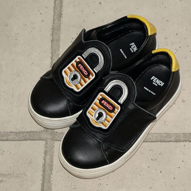に値下げ! FENDI◇フェンディ・レザースニーカー◇ブラック×イエロー