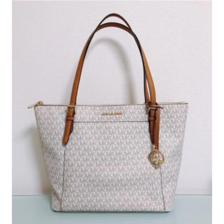 マイケルコース(Michael Kors)のMICHAEL KORS マイケルコース トートバッグ オフホワイト(トートバッグ)