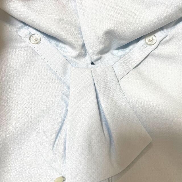 BONMAX(ボンマックス)のボンマックス　リボン付半袖ブラウス　新品未使用　事務服 レディースのトップス(シャツ/ブラウス(半袖/袖なし))の商品写真