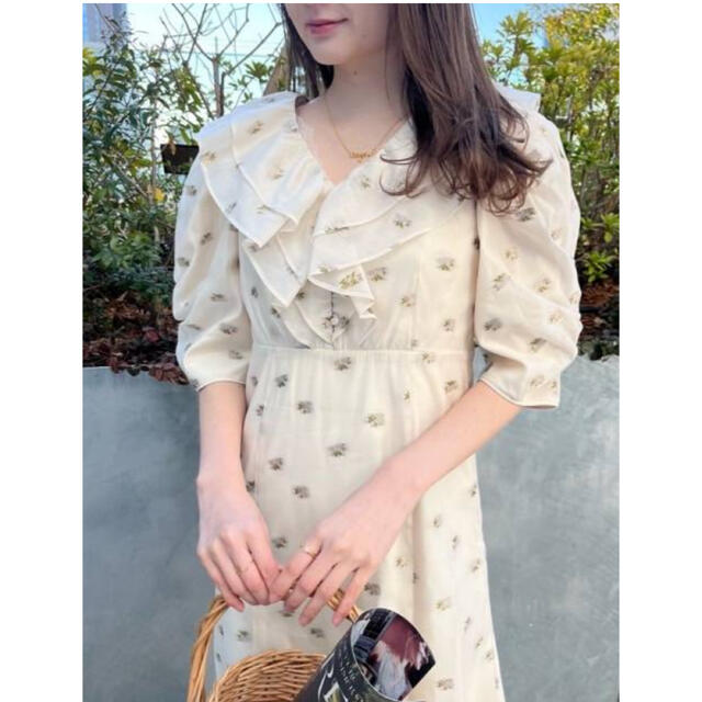 Deicy Deicy フルーレットフリルワンピース ホワイトの通販 By ゆか S Shop デイシーならラクマ Deicy Deicy フルーレットフリルワンピース ホワイトの通販 By ゆか S Shop デイシーならラクマ