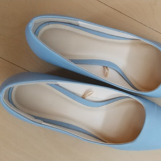GU(ジーユー)のマシュマロパンプス スクエアトゥ レディースの靴/シューズ(ハイヒール/パンプス)の商品写真