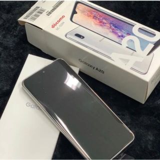 サムスン(SAMSUNG)の\\新品//【Galaxy A20 】ホワイト32GB SIMフリー(スマートフォン本体)