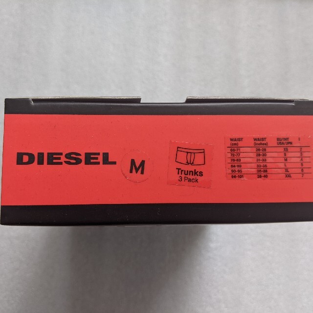 DIESEL(ディーゼル)のディーゼルコットントランクス 新品未使用 黒 ３枚セットサイズ : Ｍサイ メンズのアンダーウェア(ボクサーパンツ)の商品写真