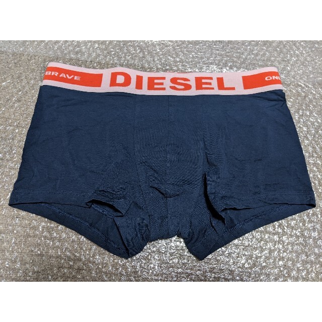 DIESEL(ディーゼル)のディーゼルコットントランクス 新品未使用 ネイビー ３枚セットサイズ : Ｍサイ メンズのアンダーウェア(ボクサーパンツ)の商品写真