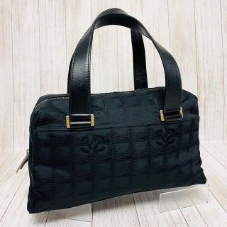 シャネル(CHANEL)のシャネル　バッグ　ミニボストン　黒　ニュートラベルライン　７番台(ハンドバッグ)