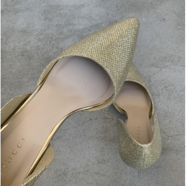 ゴールド ポインテッドトゥ  パンプス ハイヒール 金色　サンダル レディースの靴/シューズ(ハイヒール/パンプス)の商品写真
