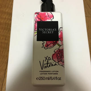 ヴィクトリアズシークレット(Victoria's Secret)のvictoria's secret ボディローション 2本セット(ボディローション/ミルク)