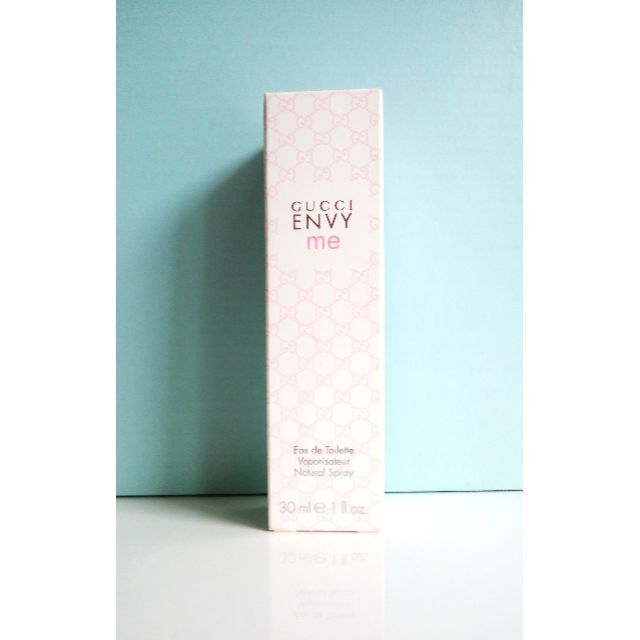 Gucci(グッチ)のGUCCI  ENVY  ME　30ml　未使用に近い　グッチ　エンヴィ　香水 コスメ/美容の香水(香水(女性用))の商品写真