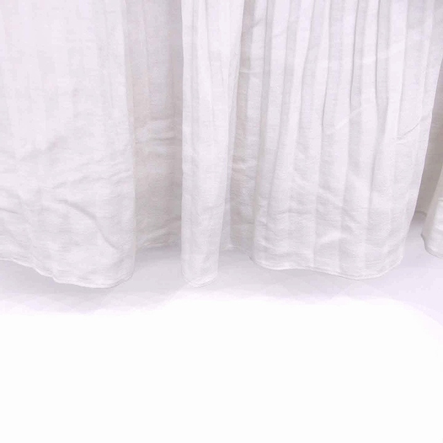 LAUTREAMONT(ロートレアモン)のロートレアモン プリーツ スカート ひざ丈 薄手 サイドジップ 1 アイボリー レディースのスカート(ひざ丈スカート)の商品写真