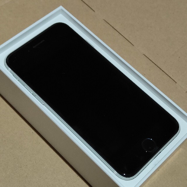 iPhone SE 第2世代 SE2 ホワイト 64 GB SIMフリー