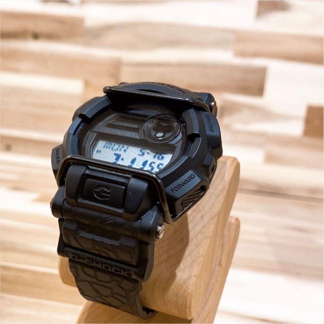 限定SALE CASIO - 激レアHUF限定コラボG-SHOCK 黒 GD-400HUFの通販 by ...