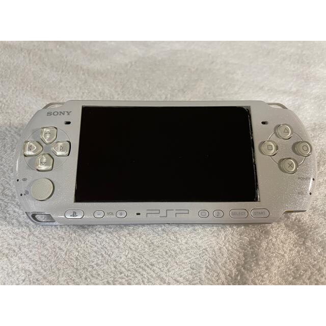 PlayStation Portable(プレイステーションポータブル)の☆動作品☆ PSP-3000  パールホワイト エンタメ/ホビーのゲームソフト/ゲーム機本体(携帯用ゲーム機本体)の商品写真