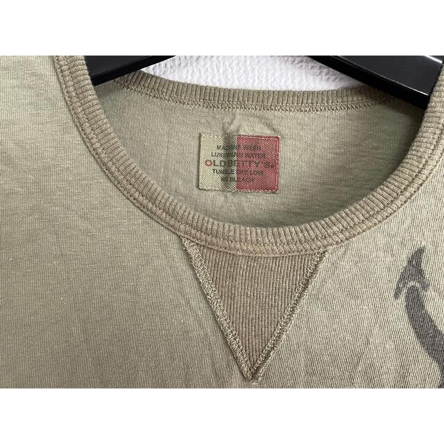 OLD BETTY'S(オールドベティーズ)のOLD BETTY'S♡カーキＴシャツ レディースのトップス(Tシャツ(半袖/袖なし))の商品写真
