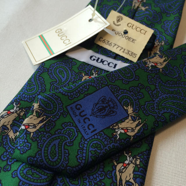 Gucci(グッチ)のグッチ ネクタイ 未使用・タグ付 ペイズリー柄 メンズのファッション小物(ネクタイ)の商品写真