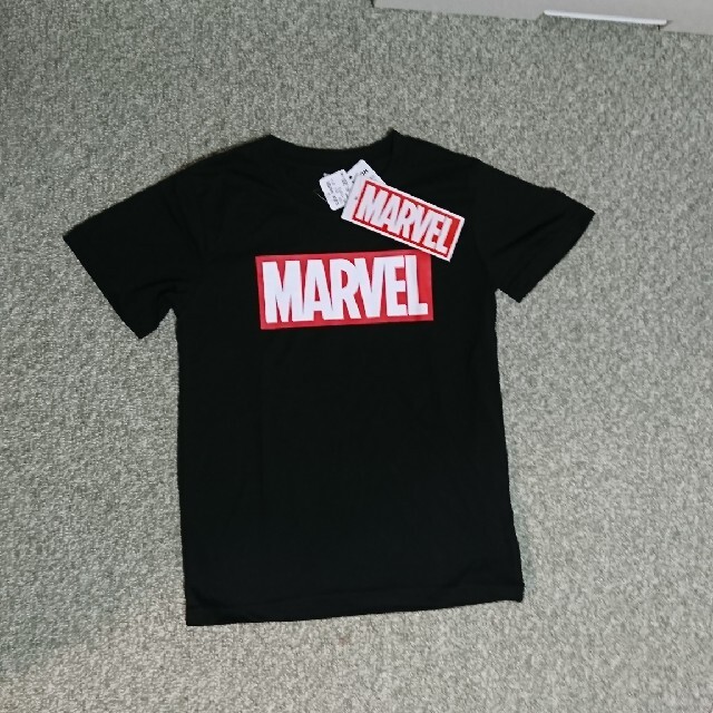 MARVEL(マーベル)の専用★新品★MARVEL★黒Tシャツ★140 キッズ/ベビー/マタニティのキッズ服男の子用(90cm~)(Tシャツ/カットソー)の商品写真