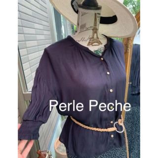 ペルルペッシュ(Perle Peche)の綺麗なお姉さんのPerle Pecheお洒落ブラウス(シャツ/ブラウス(半袖/袖なし))