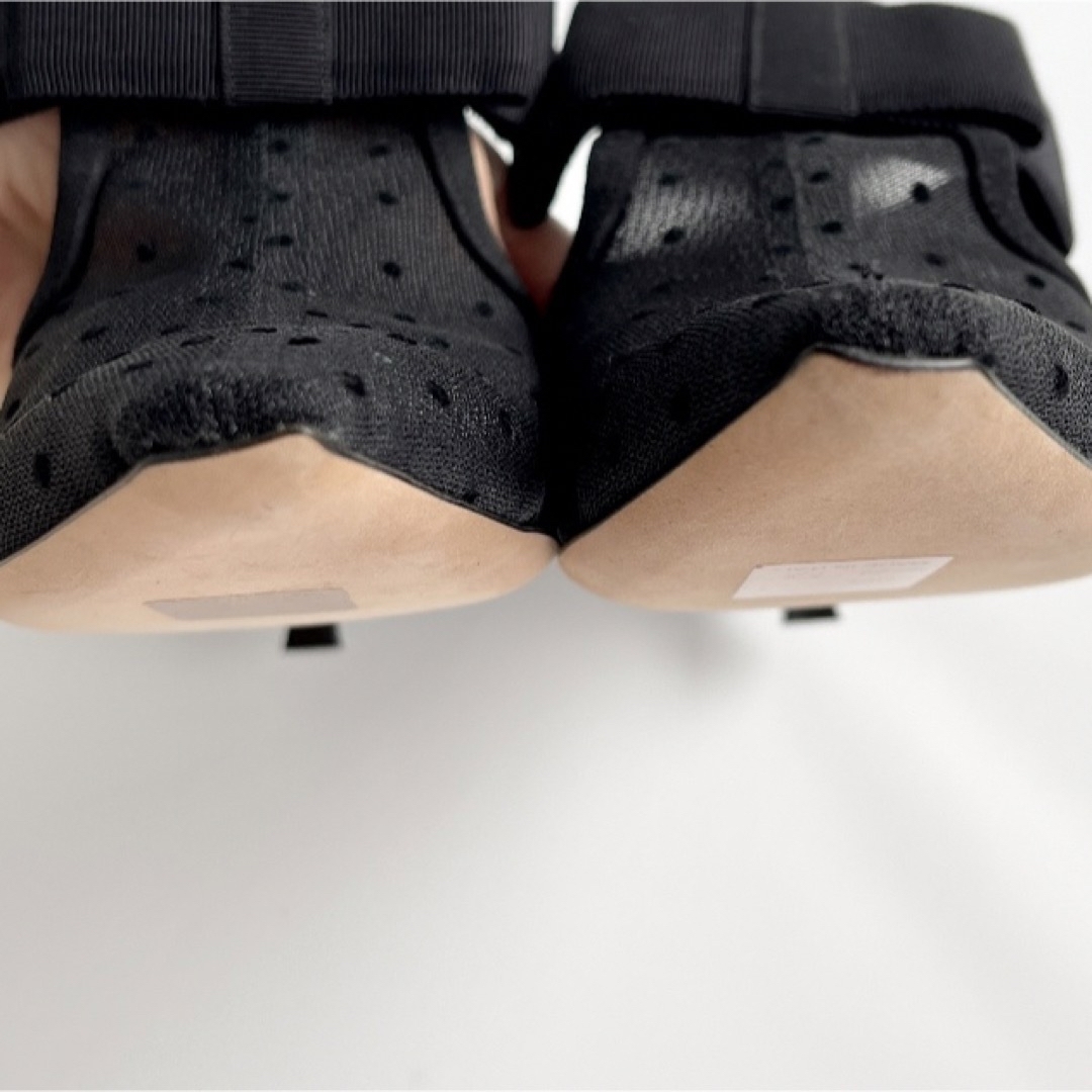 Christian Dior(クリスチャンディオール)の新品未使用　ディオール　スリングバック ドットチュール 　35.5 レディースの靴/シューズ(ハイヒール/パンプス)の商品写真