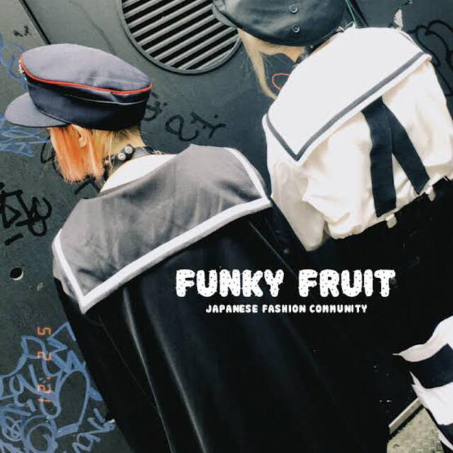 FUNKY FRUIT(ファンキーフルーツ)のFUNKY FRUIT ジャージ生地セーラー襟BIGブルゾン レディースのトップス(パーカー)の商品写真