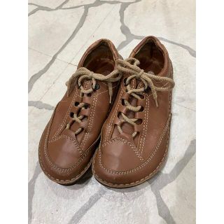 ビルケンシュトック(BIRKENSTOCK)のビルケンシュトック★革靴24キャメル (ローファー/革靴)