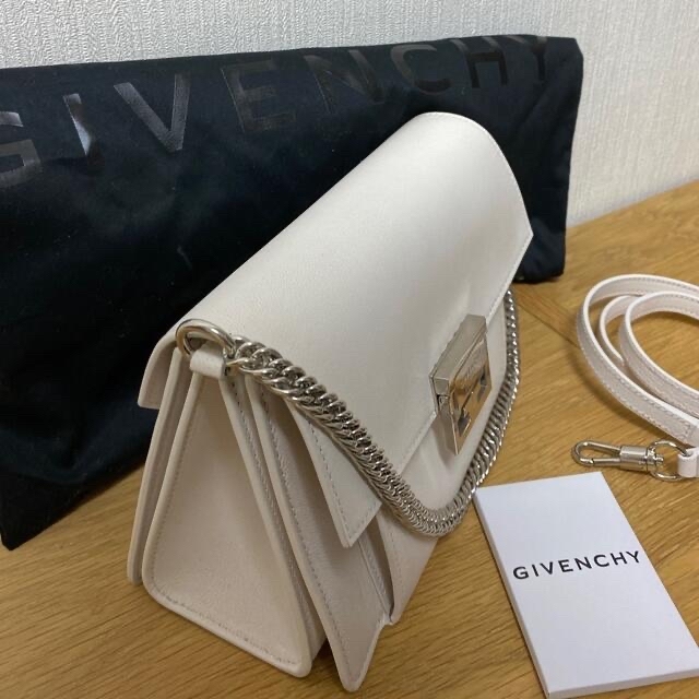 givenchy gv3 small 美品 1