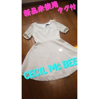 セシルマクビー(CECIL McBEE)の【新品未使用タグ紐付】CECIL Mc BEE ビジュー付きミニワンピース(ミニワンピース)