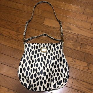 マークバイマークジェイコブス(MARC BY MARC JACOBS)のMarc by Marc Jacobs　ダルメシアン柄ショルダーバッグ(ショルダーバッグ)