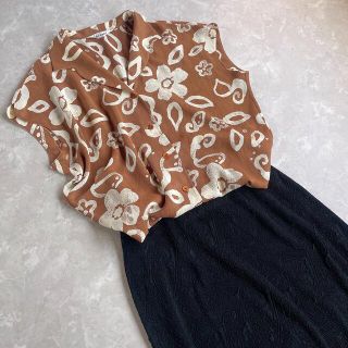 グリモワール(Grimoire)のused レトロ 花柄 シャツ ブラウス 古着 ヴィンテージ vintage(シャツ/ブラウス(半袖/袖なし))